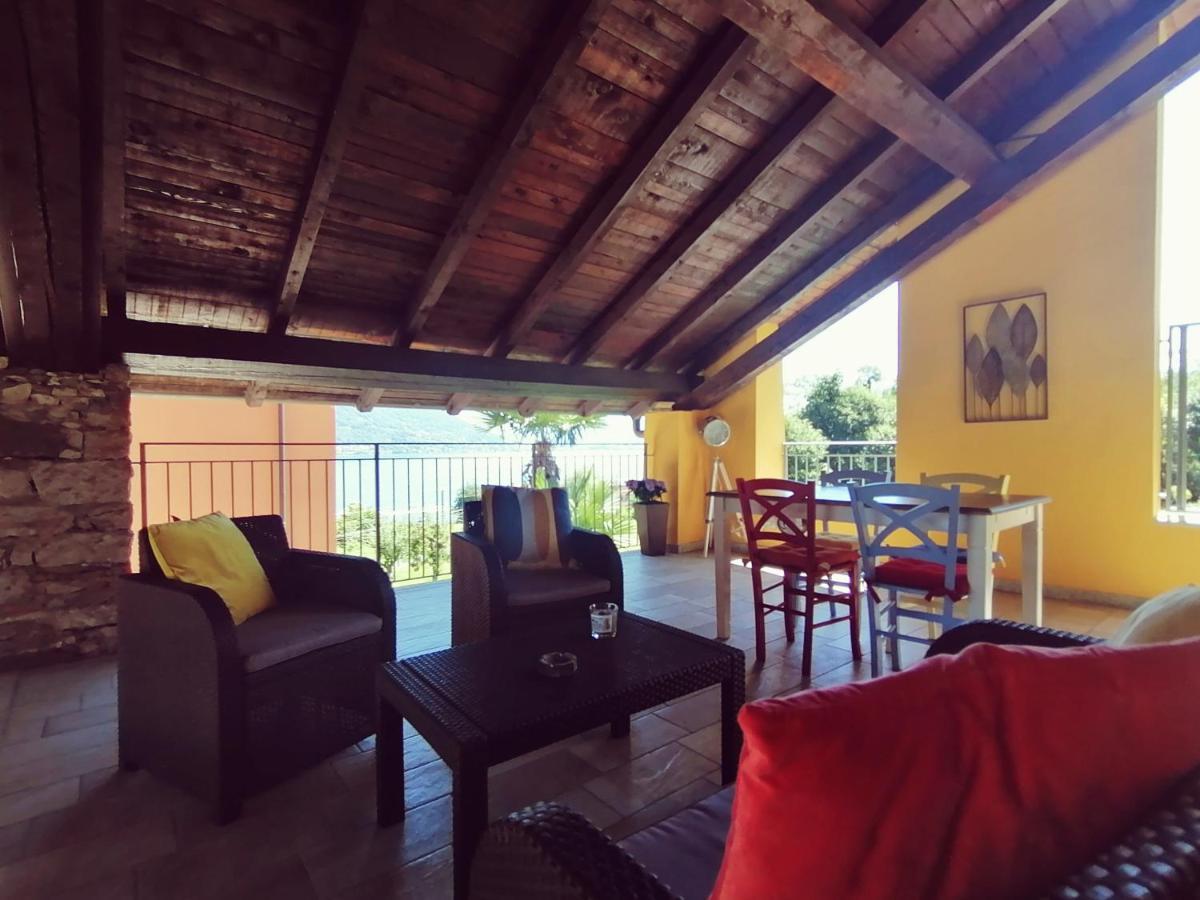 Il Portico Apartment Бавено Екстериор снимка