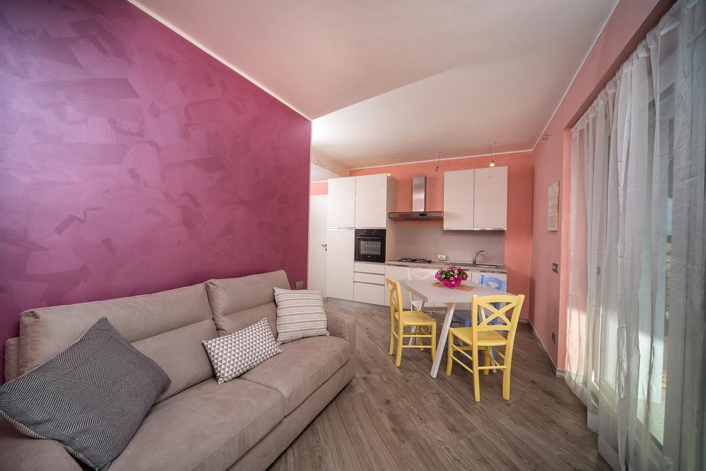 Il Portico Apartment Бавено Екстериор снимка