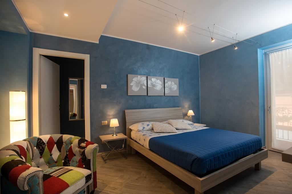 Il Portico Apartment Бавено Екстериор снимка